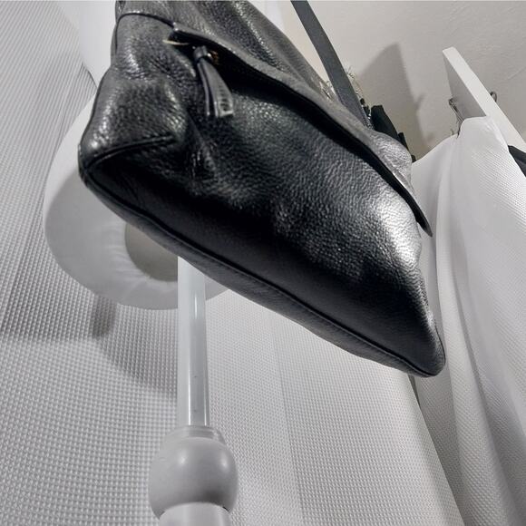 KATE SPADE! BLACK PEBBLED GENUINE LEATHER LOGO FRONT CROSSBODY, SHOULDER BAG! - Picture 7 of 13